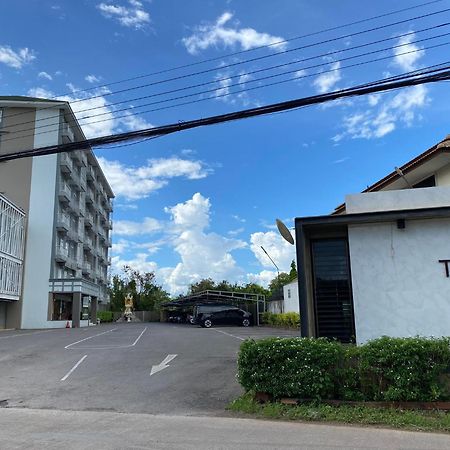 Tai-Shan Suites Ratchaburi Luaran gambar